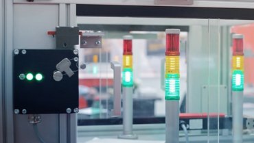 Production testing by optical vibration measurement