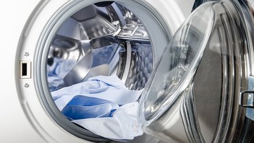 Production testing on white goods, using laser vibration sensors for automated quality inspection Production testing on white goods, using laser vibration sensors for automated quality inspection