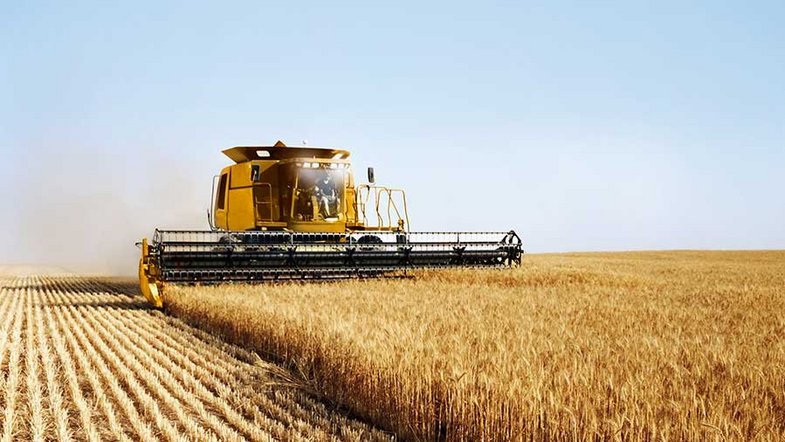 Agriculture harvester NIR spectrometer on the harvesting vehicle